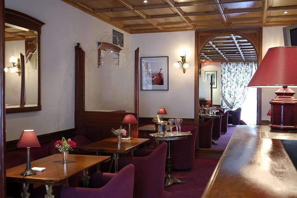 Hotel Le Rempart Tournus Restaurant foto